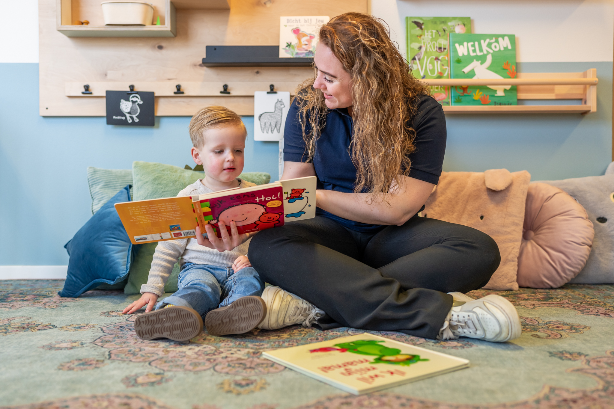 Voorlezen helpt bij leren woordenschat emotis